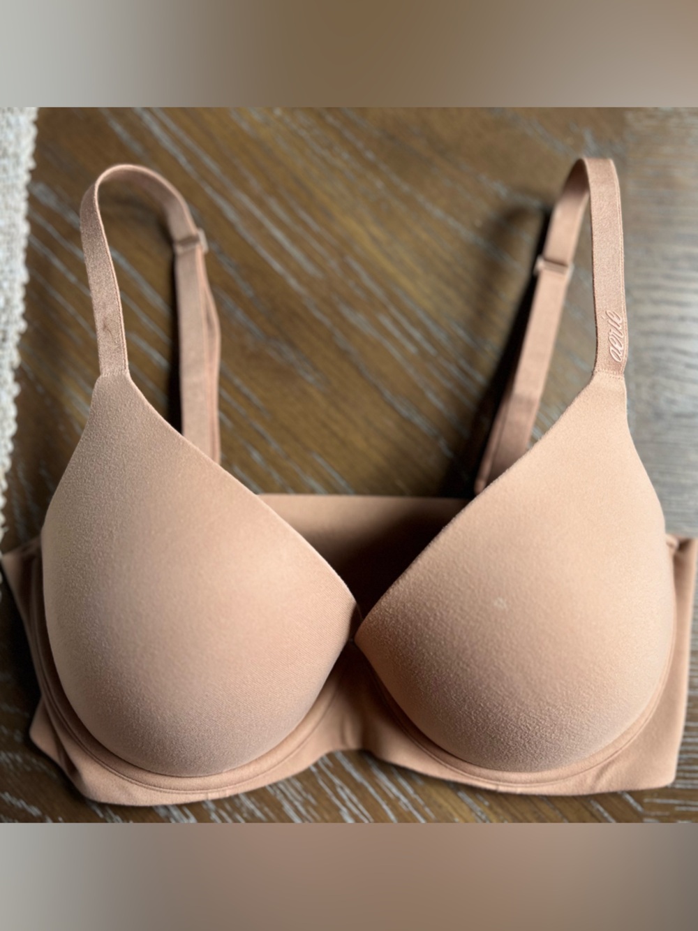 Aerie Smoothez Plunge Nude padded Bra 32D